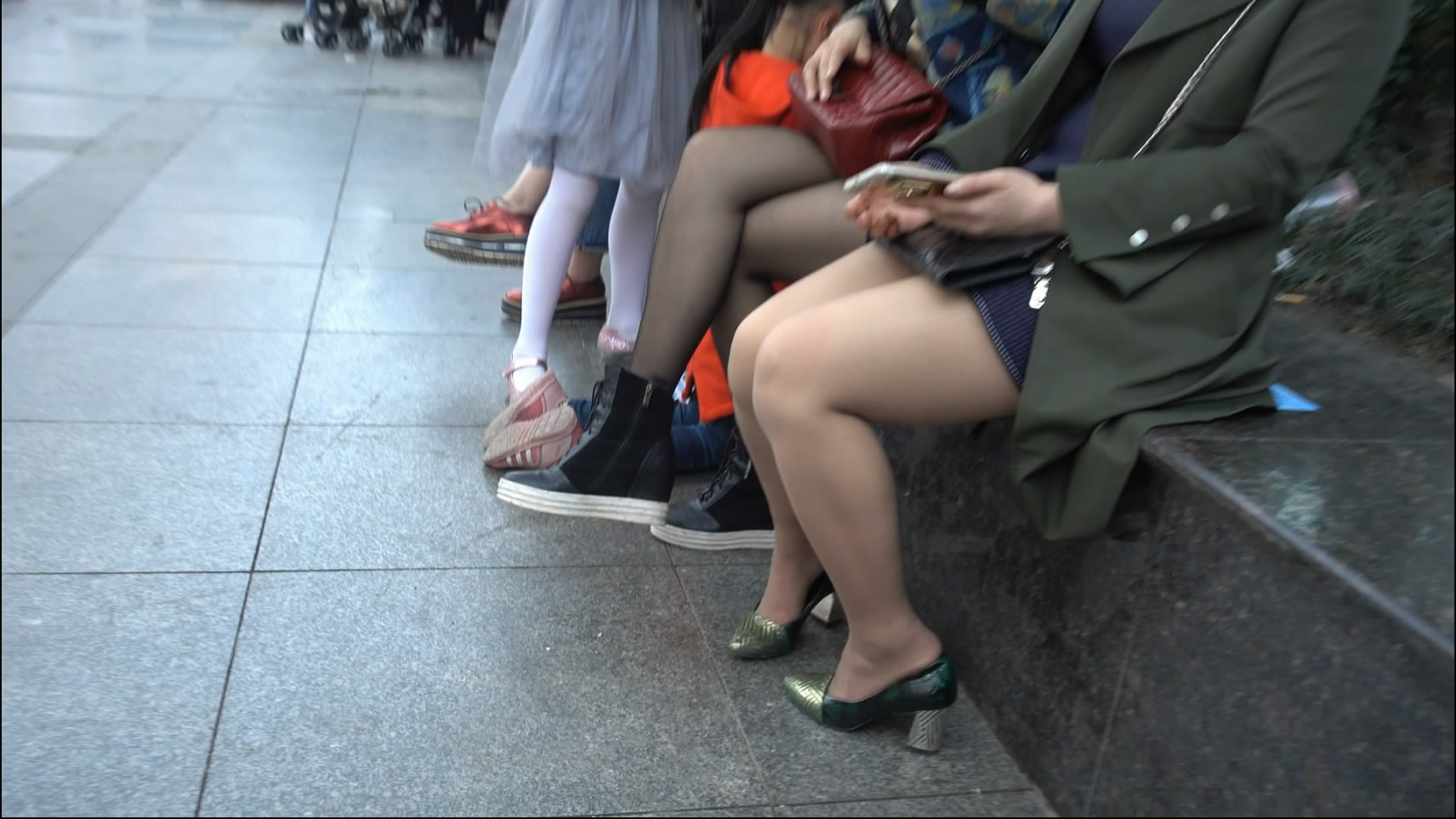 streetsnapdangl[00 00 58][20181130 000850 9]